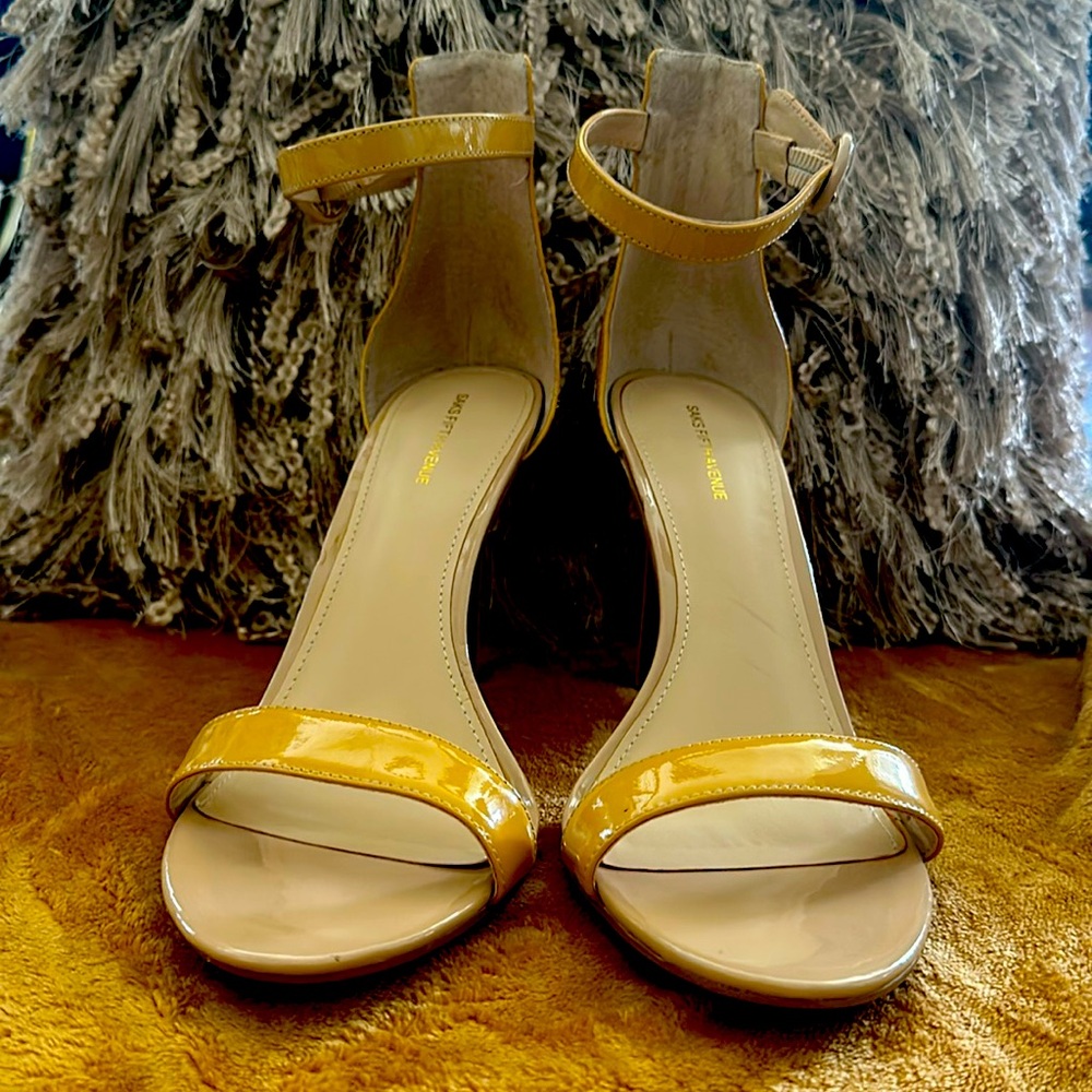 🔥Saks 5th Ave “Charlize” Heels🥰